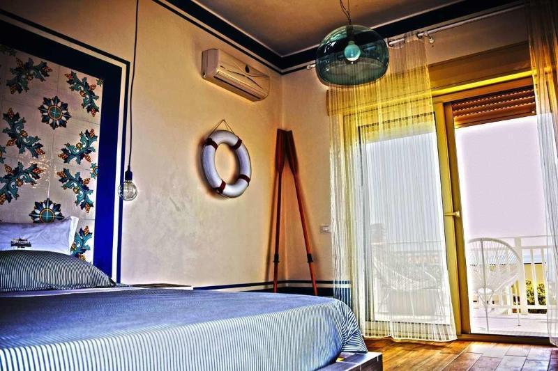 Bella Villa サン・レオーネ エクステリア 写真